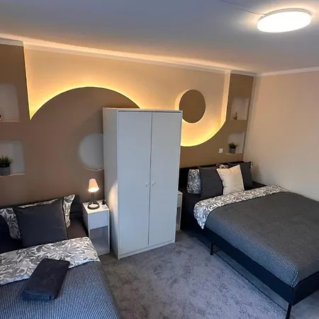 City-sued 5 - Mit Balkon Apartament